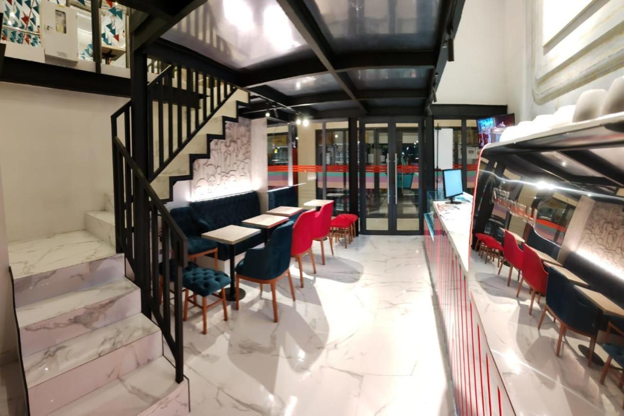 Moritz Inn Bsd Tangerang Extérieur photo